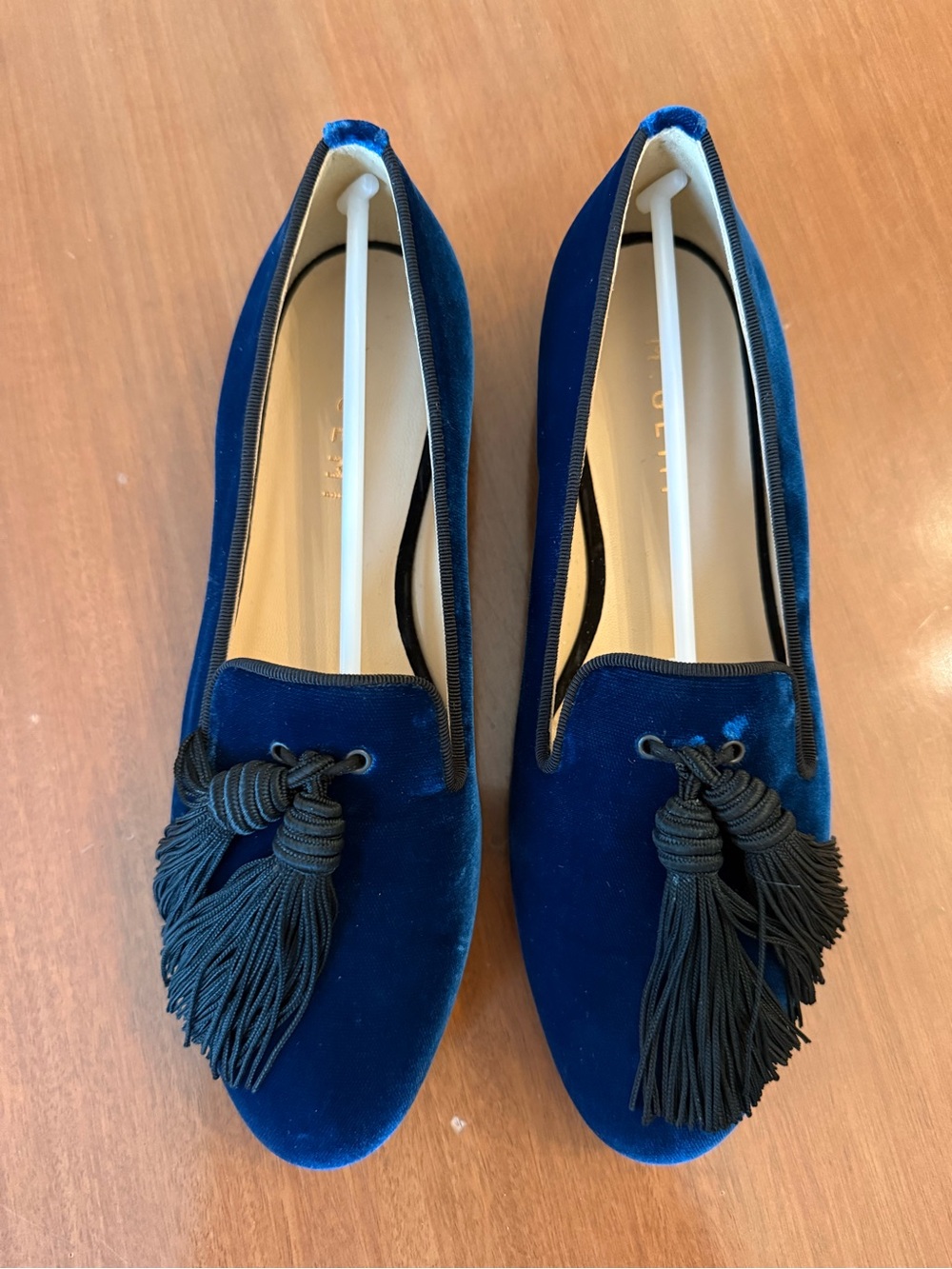 M GEMI Blue Velvet Black Tassel Flats Loafers. New. Size 37.